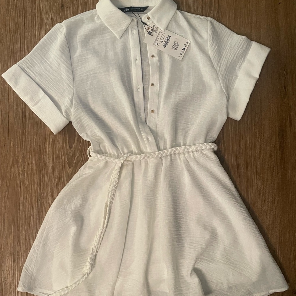 White Short Sleeve Dress with Belt